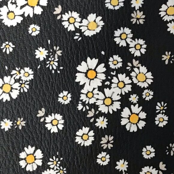 Betsey Johnson “be a nice human “ floral wristlet pouch - Picture 8 of 10